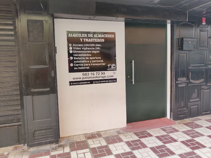 Paloma Storage Trasteros - Calle López De Ayala - Trastero en La Línea De La Concepción