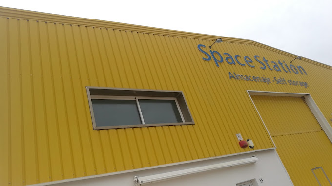Space Station - Menorca - Trastero en Sant Lluís