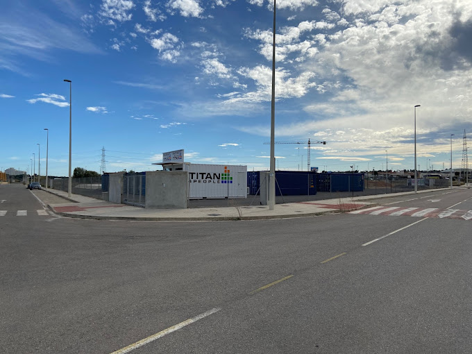 Titan Containers - San Antonio De Benagéber - Trastero en Valencia