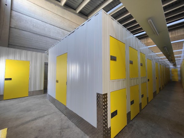 Trasteroom - Calle Siderurgia