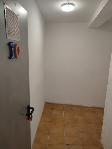 Trasteros Aquí Lo Dejo - Reus - Trastero en Reus
