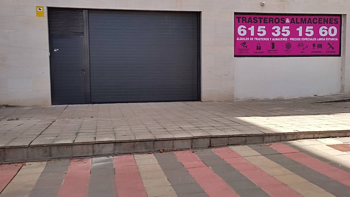 Trasteros León - Jardines Enfermero Ramiro Robles - Trastero en León