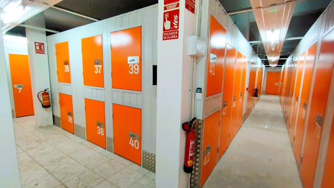 Trasteros Naranja - Zamora - Trastero en Zamora