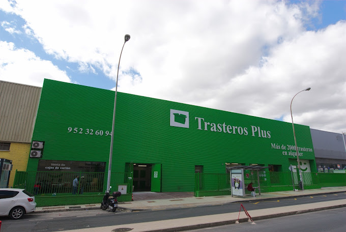 Trasteros Plus - Juan XXIII - Trastero en Málaga