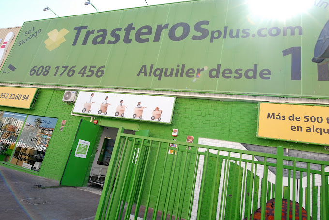 Trasteros Plus - Juan XXIII - Trastero en Málaga