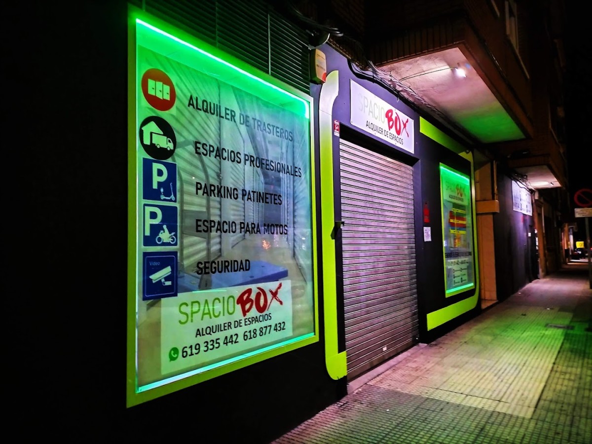 Trasteros Spaciobox - El Crucero - Trastero en León