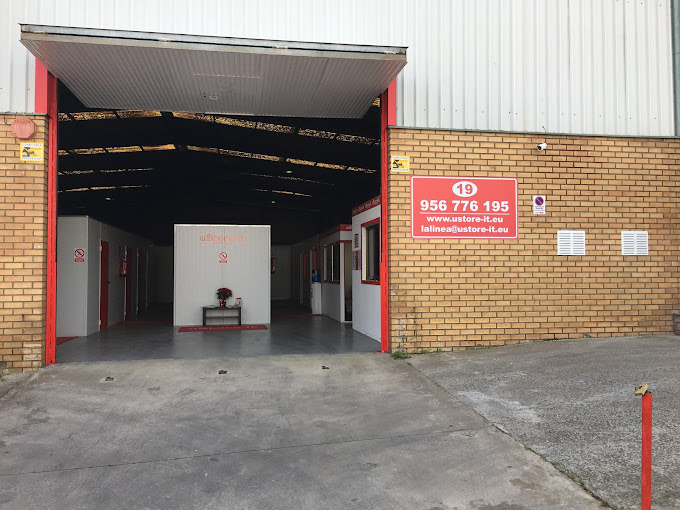 Ustore-It - La Línea - Trastero en El Zabal