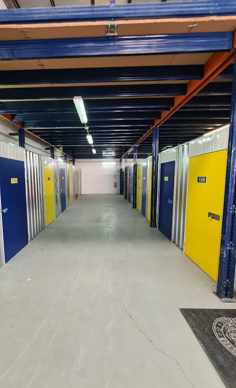 Westore 4 U - Rio Fahala