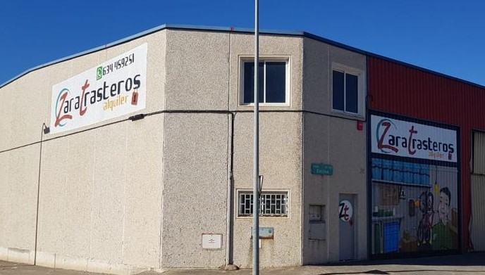 Zaratrasteros - Polígono Industrial Malpica-alfinden - Trastero en La Puebla De Alfindén