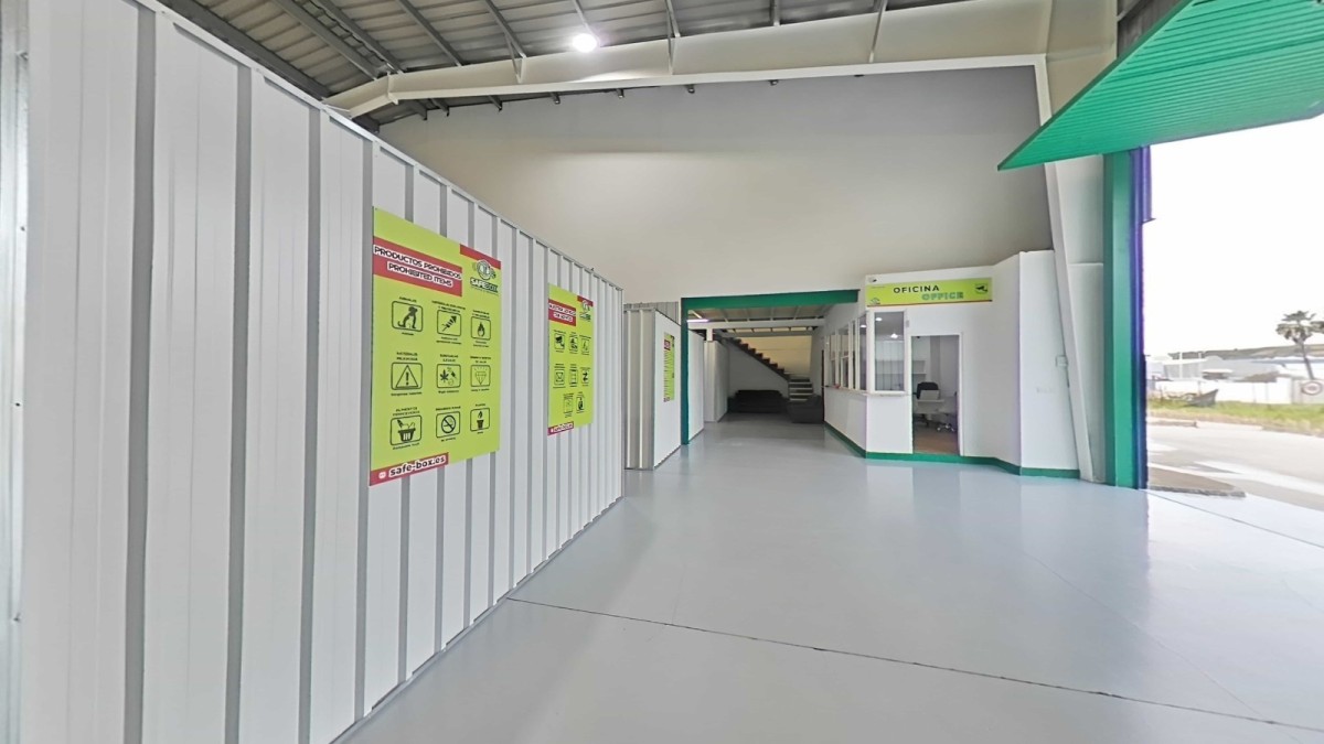 Safebox Storage and Removals  - Trastero en Linea de la concepción