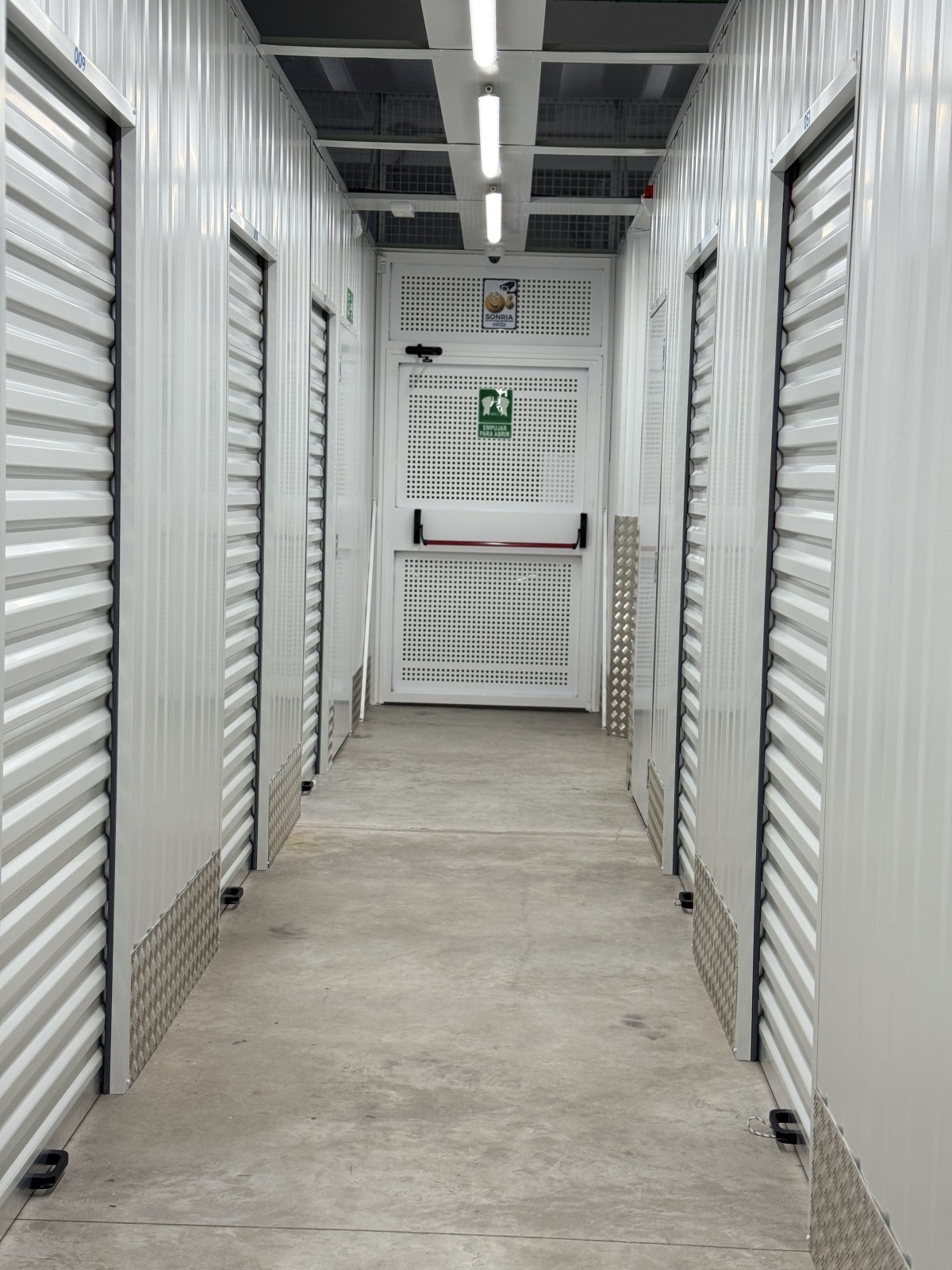 TrastHero Self Storage Alcoy - Trastero en 