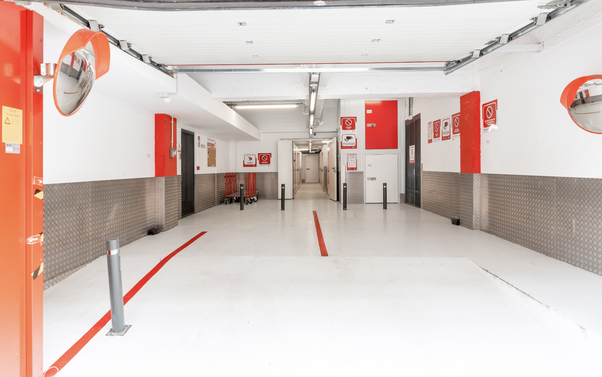 Alkila Trasteros - Santa Coloma / Maquinista - Trastero en Santa Coloma de Gramenet