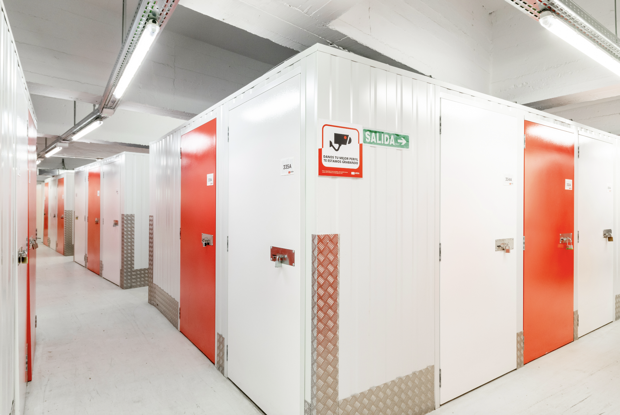 Alkila Trasteros - Santa Coloma / Maquinista - Trastero en Santa Coloma de Gramenet