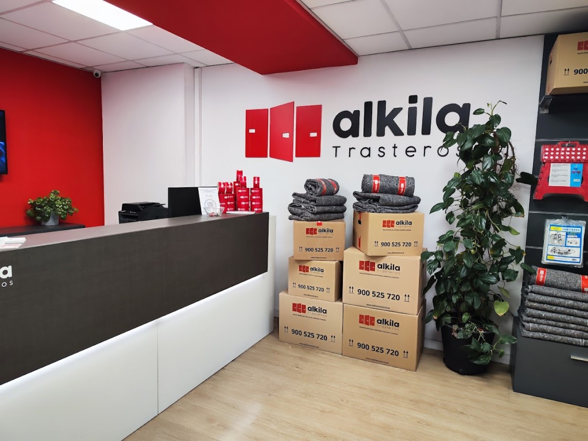 Alkila Trasteros - Rubí - Trastero en Rubi