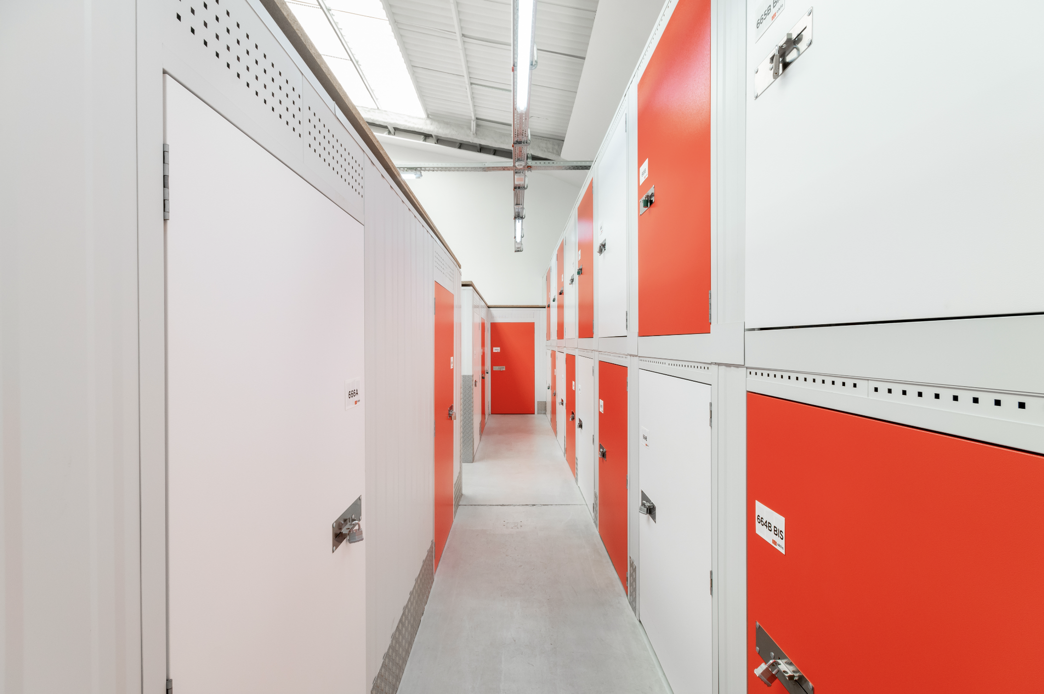 Alkila Trasteros - Rubí - Trastero en Rubi