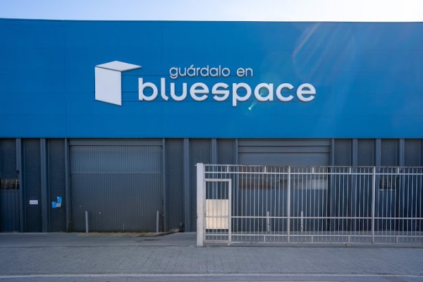 Bluespace - Montcada
