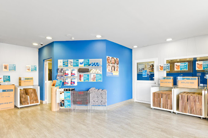Bluespace - Montcada - Trastero en Montcada i Reixach