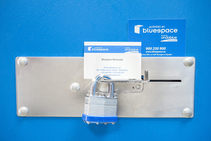 Bluespace - Montcada - Trastero en Montcada i Reixach