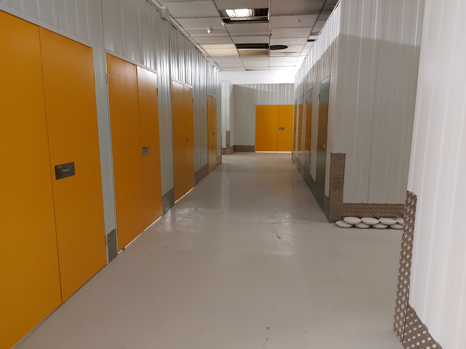 Box Rent Self Storage - Calle Estaño - Trastero en Valladolid