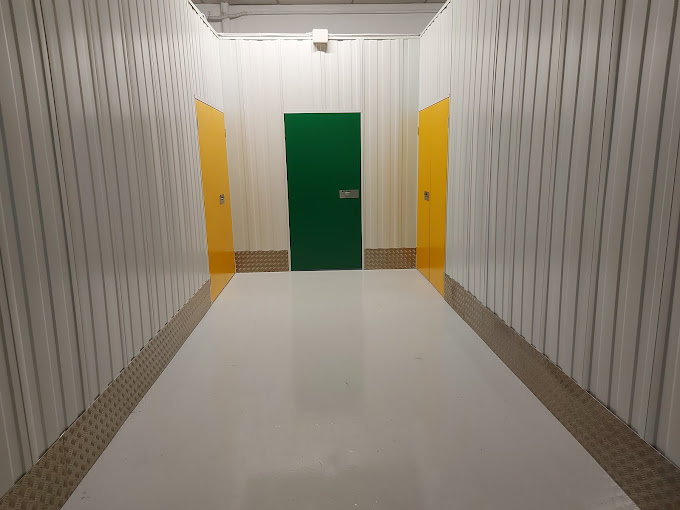 Box Rent Self Storage - Calle Estaño - Trastero en Valladolid