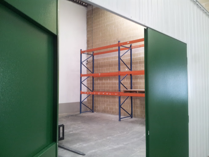 Box Rent Self Storage - Calle Turquesa 12 - Trastero en Valladolid