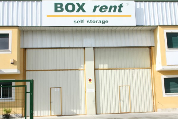 Box Rent Self Storage - Calle Turquesa 12
