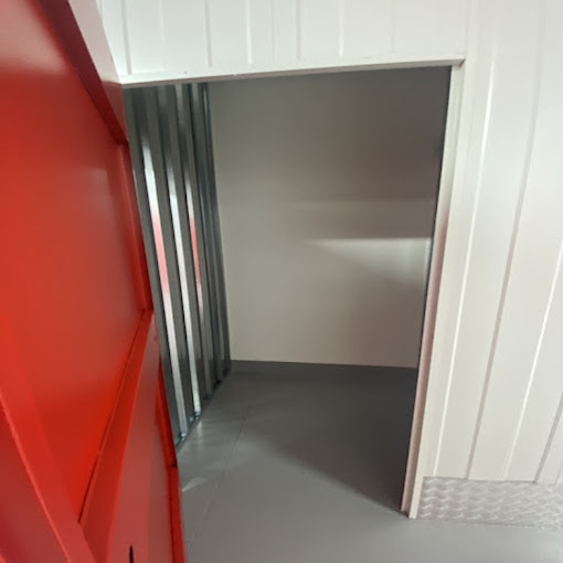 CC Storages - Las Chafiras - Trastero en Arona