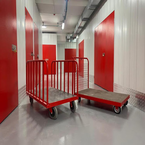 CC Storages - Las Chafiras - Trastero en Arona