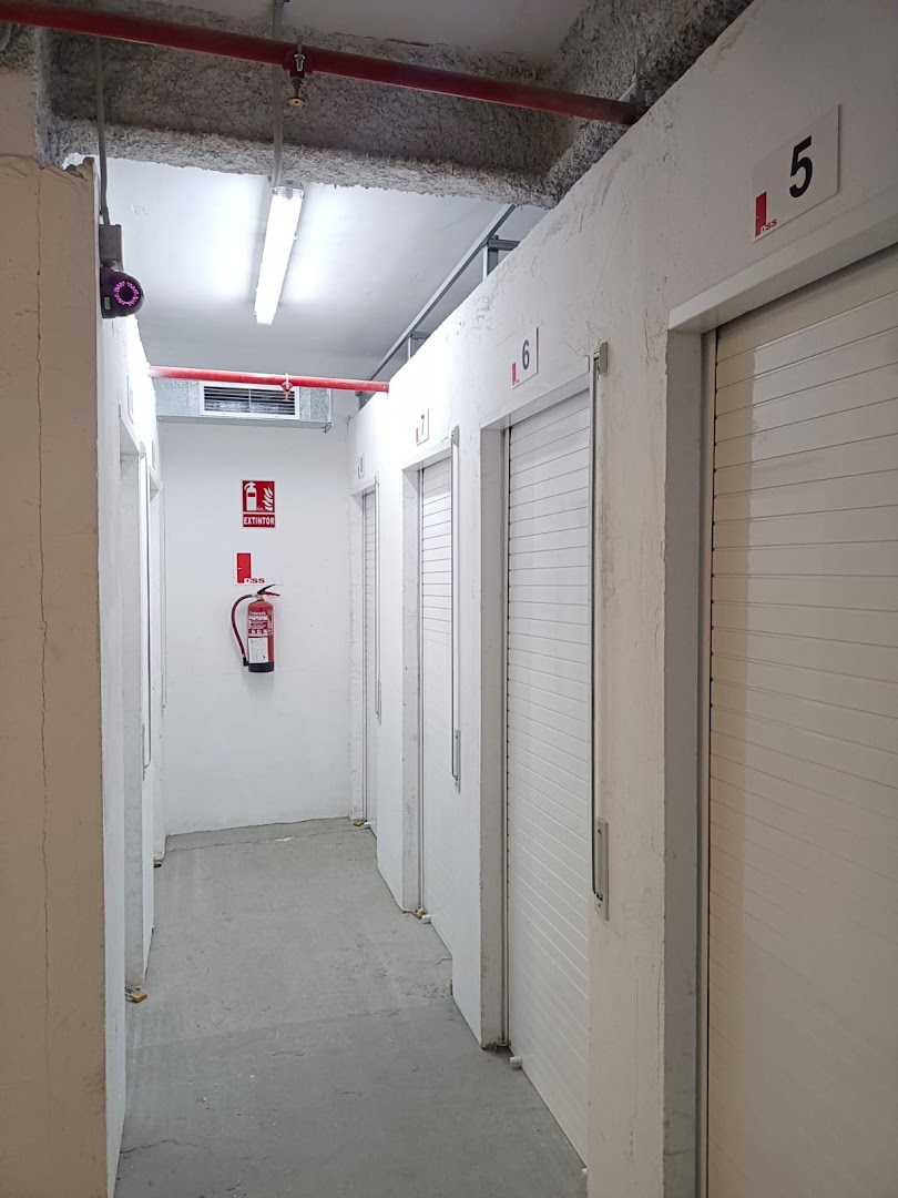 Detenco Self Storage - Ripollet - Trastero en Ripollet
