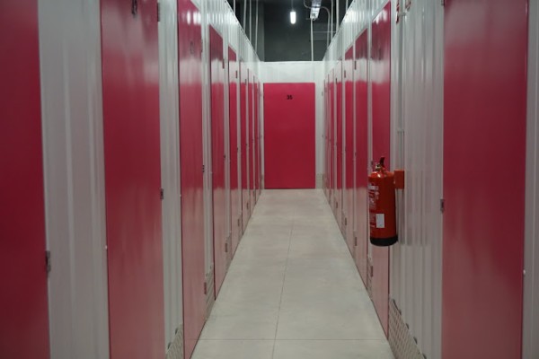 Espacio Extra Trasteros - Pedro Orrente