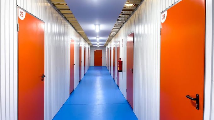 Full Storage - Estepona - Trastero en Estepona