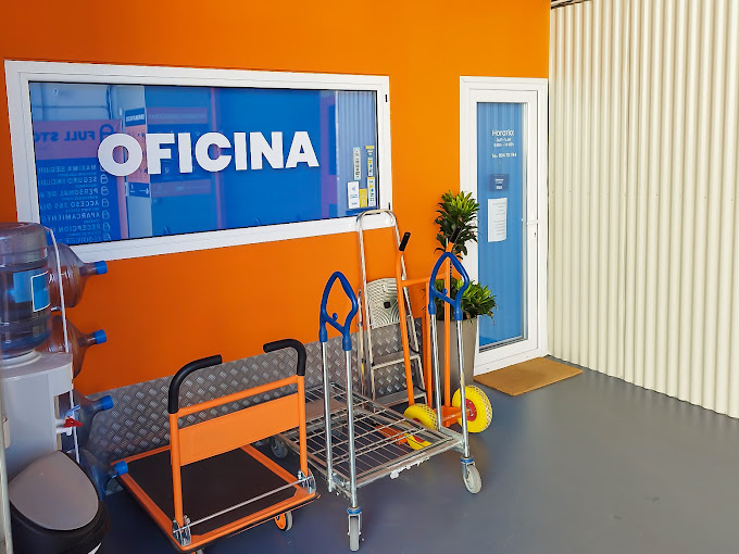 Full Storage - Estepona - Trastero en Estepona