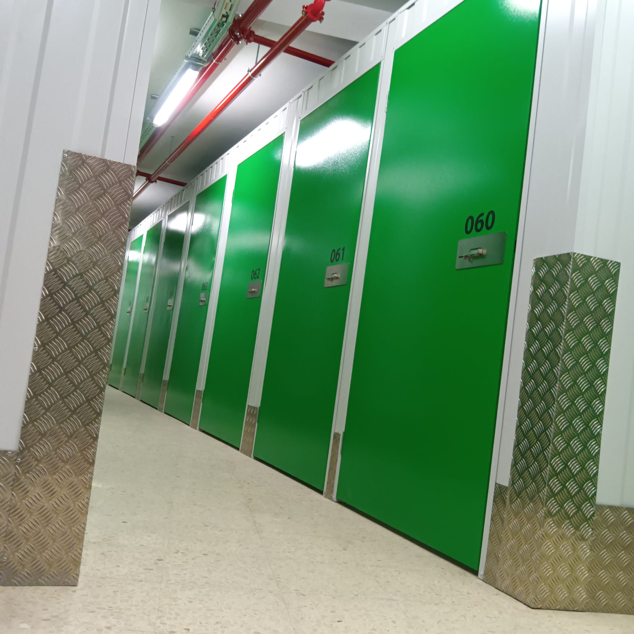 Green Box - Alfons XII - Trastero en Barcelona