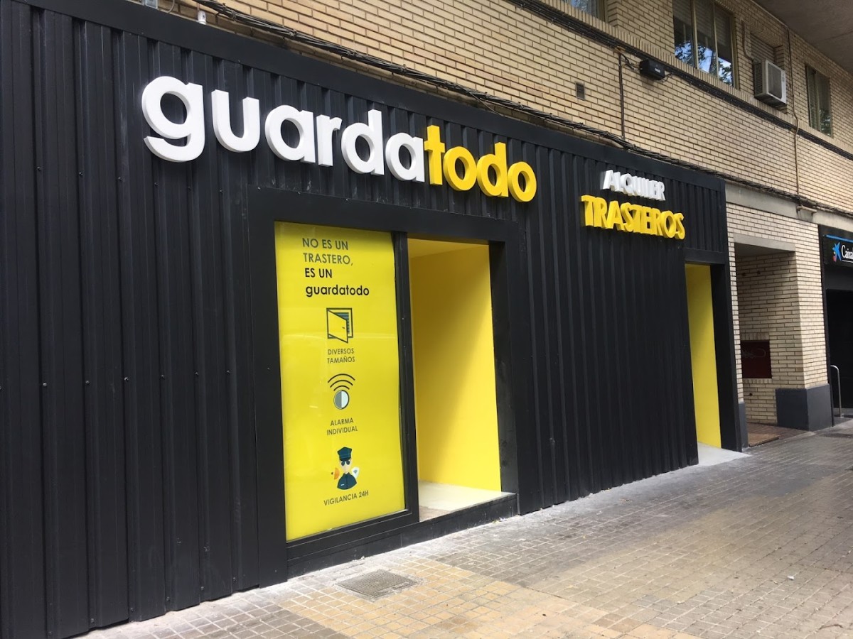 Guardatodo - Andrés Vicente - Trastero en Zaragoza