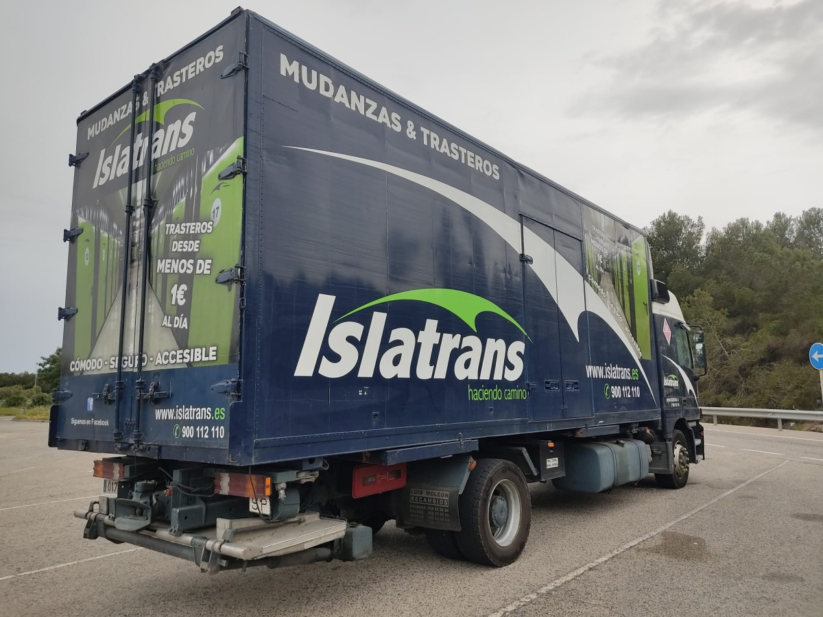 Islatrans, Trasteros, Mudanzas, Guardamuebles en Algeciras - Trastero en Algeciras