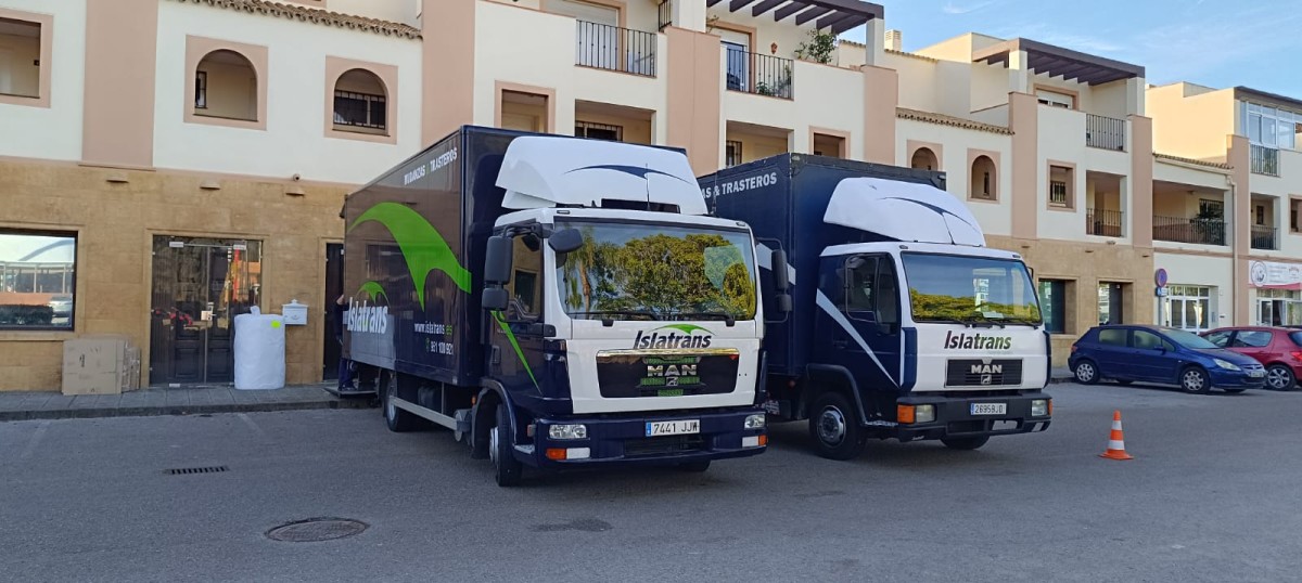Islatrans, Trasteros, Mudanzas, Guardamuebles en Algeciras - Trastero en Algeciras